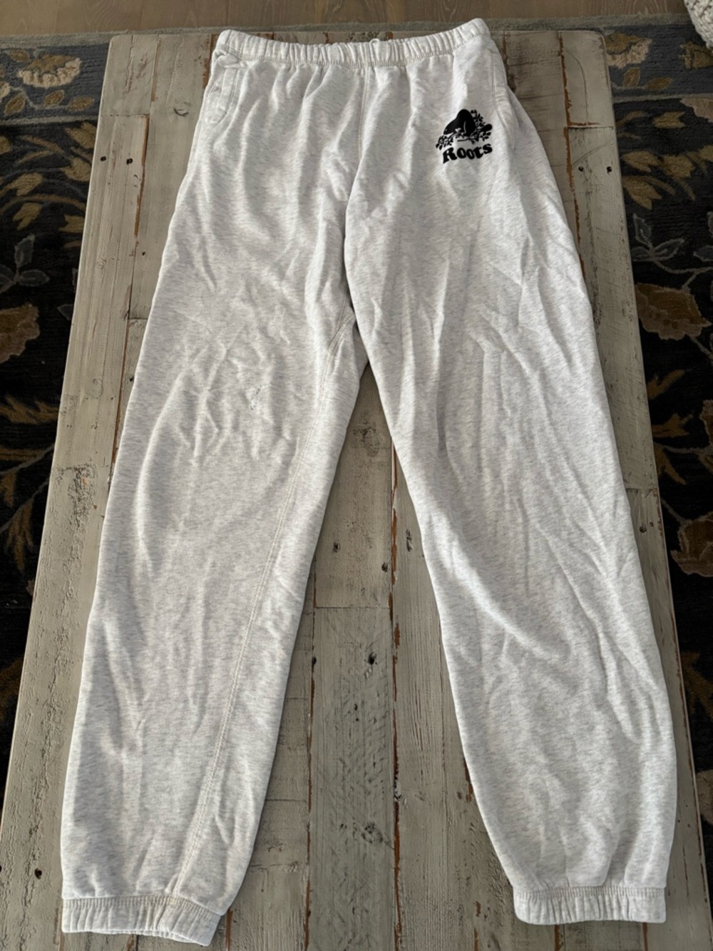Roots Light Gray Sweatpants women’s medium